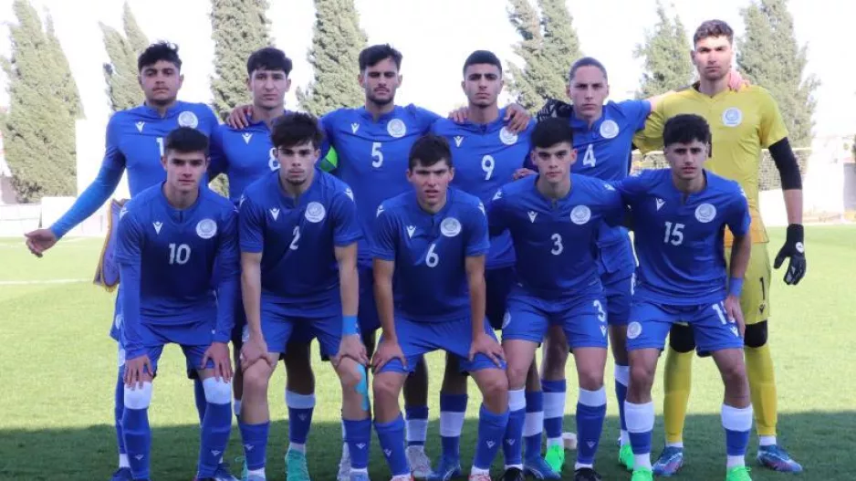 Με Γερμανία, Ουγγαρία και Ανδόρα η Εθνική Νέων Κ19