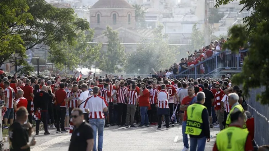 Στη Νέα Φιλαδέλφεια ο πρώτος συρμός με φίλους του Ολυμπιακού