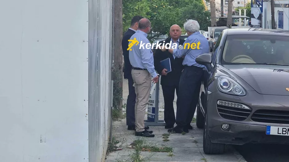 Στο ΠΑΠ ο Χρίστος Πουλλαΐδης - Μαζί του ο Χατζηστεφάνου 