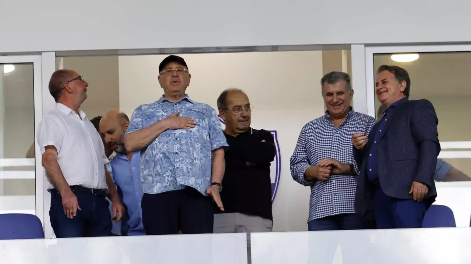 (ΑΝΟ) Φύσηξε... αέρας αλλαγής