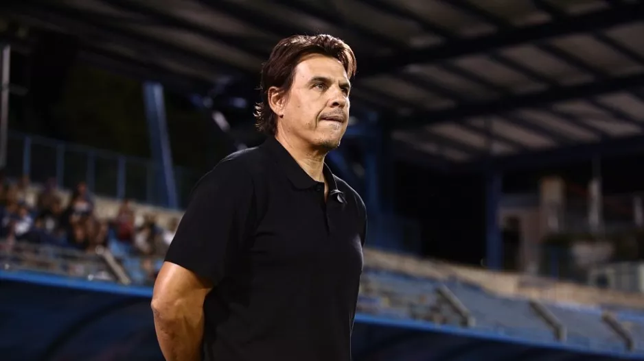 Chris Coleman στην short list της ΑΕΛ