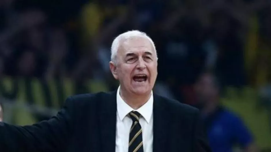 Αναλαμβάνει την ΑΕΚ ο Σάκοτα!