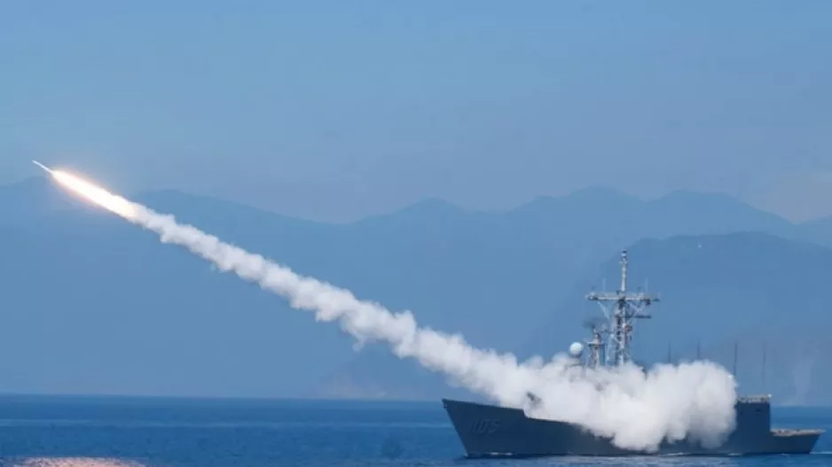 Στρατιωτικά γυμνάσια της Κίνας γύρω από την Ταϊβάν – «Τιμωρία» από το Πεκίνο