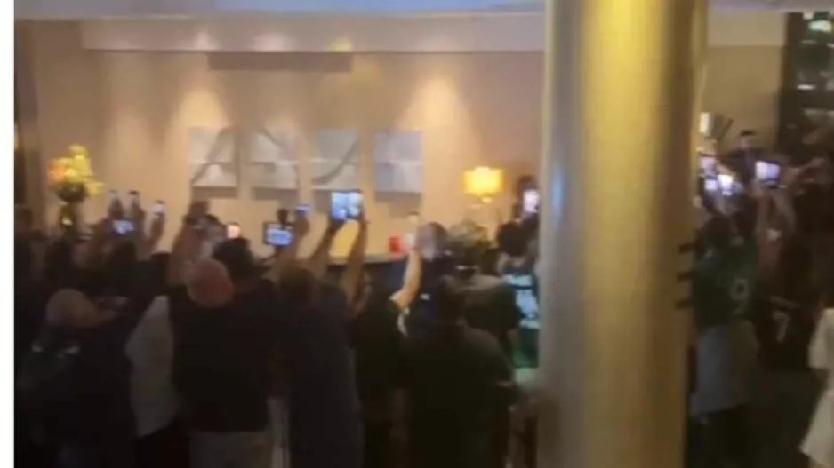 (ΒΙΝΤΕΟ CB -Kerkida) Χαμός στο ξενοδοχείο του Παναθηναϊκού 