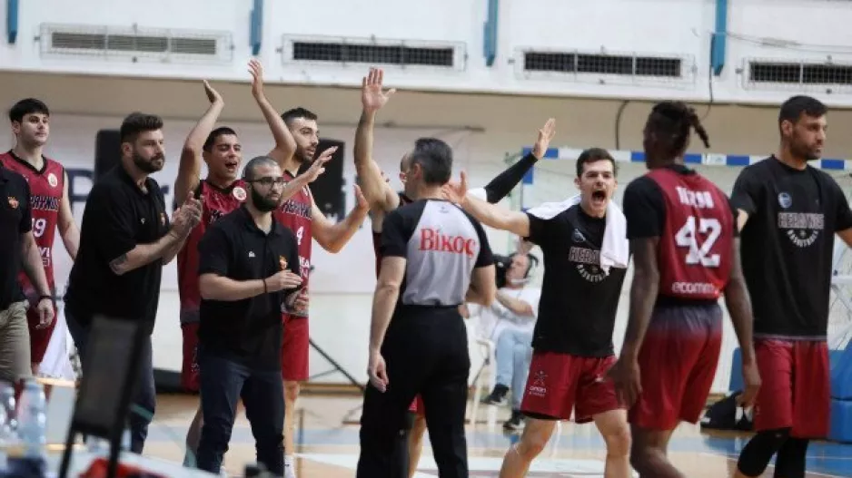 ΕΚΑΝΕ… Break και Double! Πρωταθλητής ο Κεραυνός!