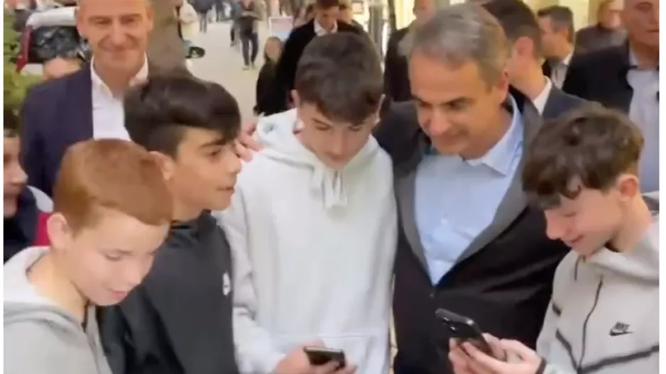Ο Μητσοτάκης «έπιασε» και τον... Άρη: «Δηλαδή πάτε για κύπελλο;» (βίντεο)