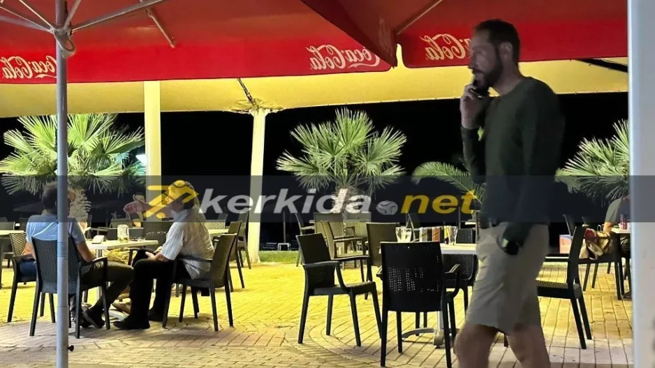 Ματσίν/ Παραλιακά... με το κινητό στο αυτί 