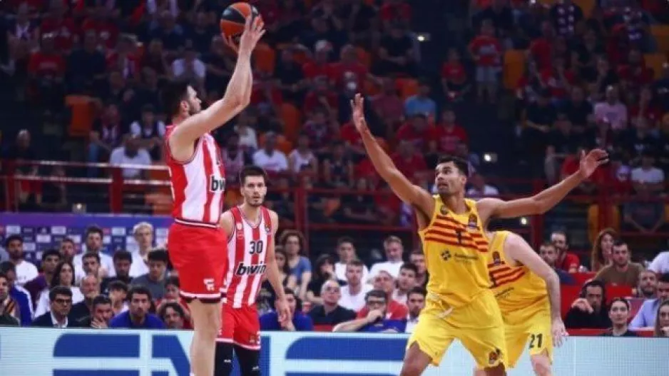 Στην Βαρκελώνη για να σπάσει την παράδοση και να μείνει πιστός στο ραντεβού του