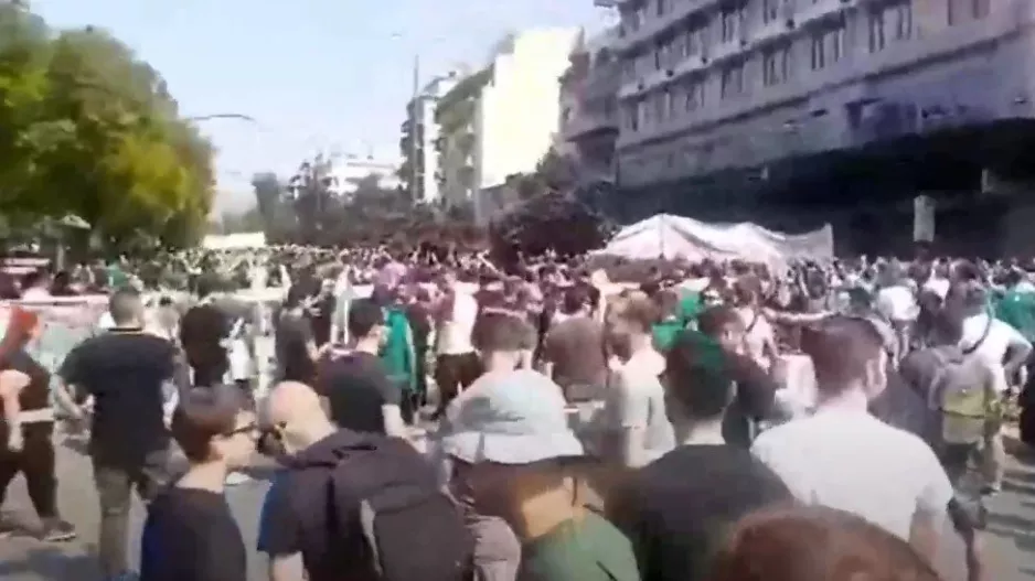 ΒΙΝΤΕΟ από το συλλαλητήριο των οπαδών του ΠΑΟ κατά του Γιάννη Αλαφούζου