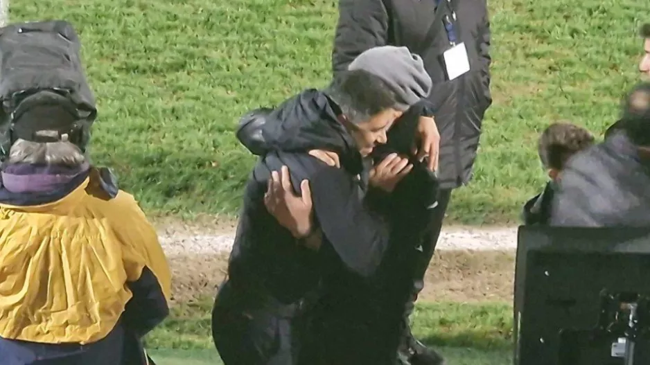 Έσταξε... μέλι για Σατσιά!