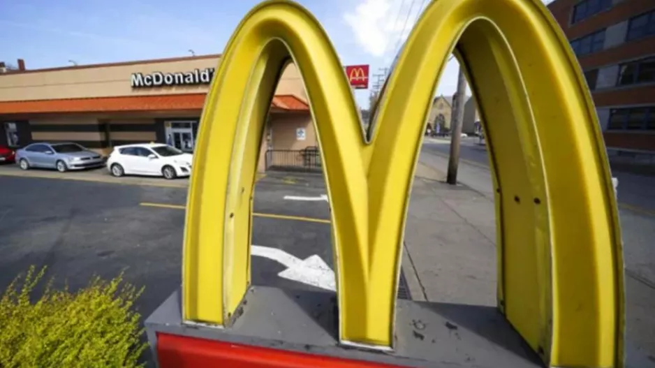 Οργισμένος πελάτης των McDonalds πυροβόλησε και σκότωσε 46χρονο που προσπαθούσε να τον ηρεμήσει