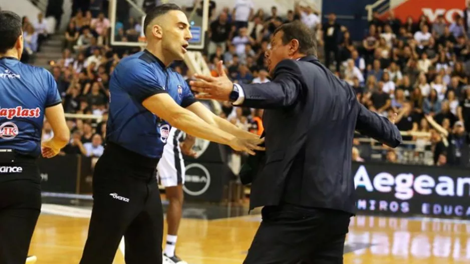 Αποβλήθηκε με δεύτερη τεχνική ποινή ο Αταμάν