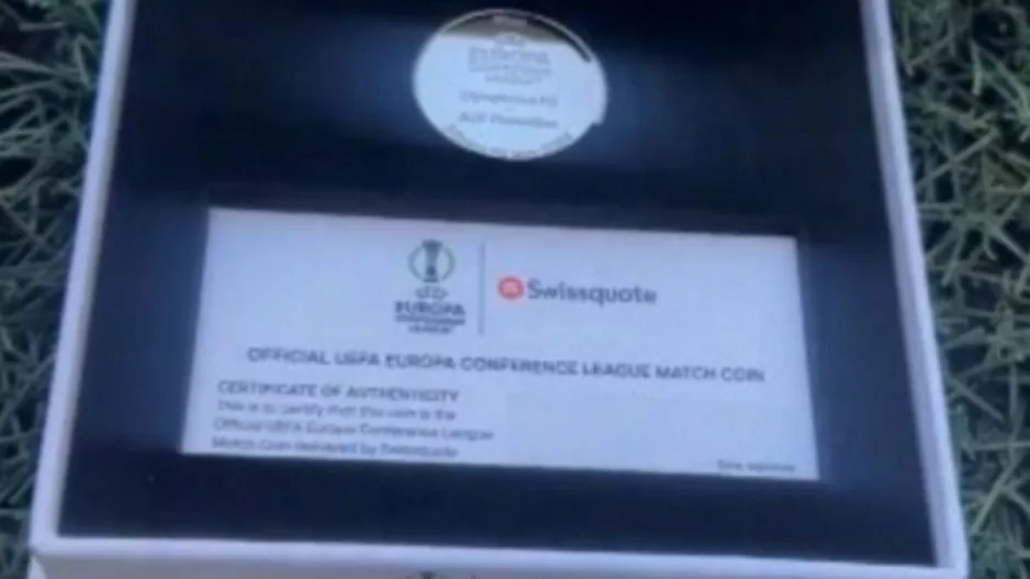 Η "πανέμορφη" OPAP Arena και το νόμισμα του τελικού στο χορτάρι του γηπέδου