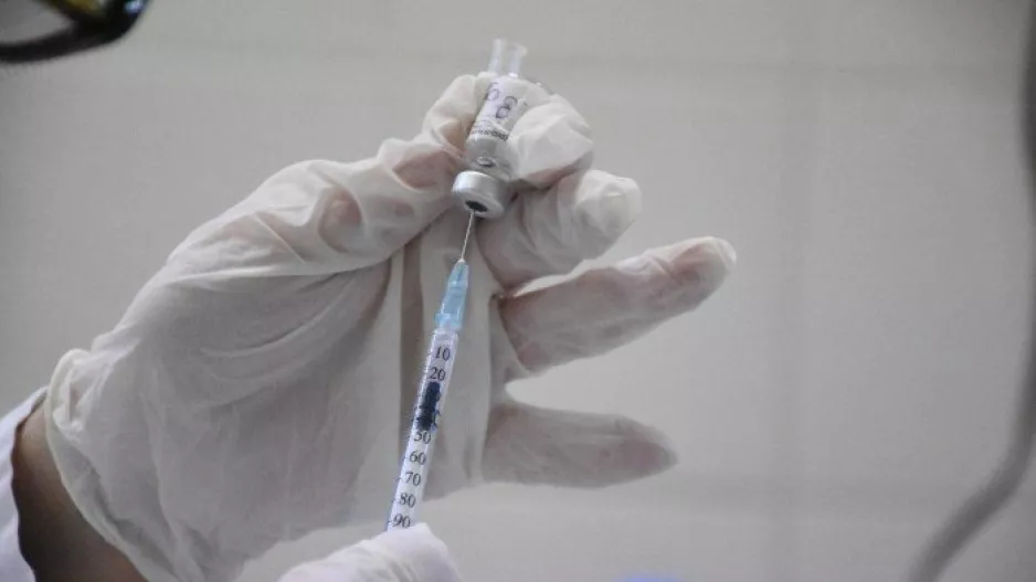Απόσυρση AstraZeneca: Τόσο δύσκολο είναι να διαβάσει κανείς 2 λεπτά κάτι πριν πανικοβληθεί;