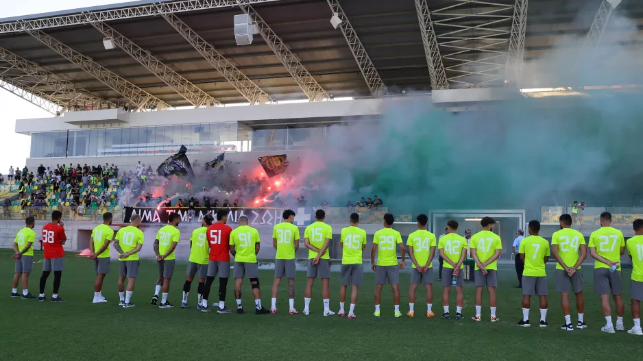 Έκαναν... χαμό οι ΑΕΚτζήδες! (Φώτος)