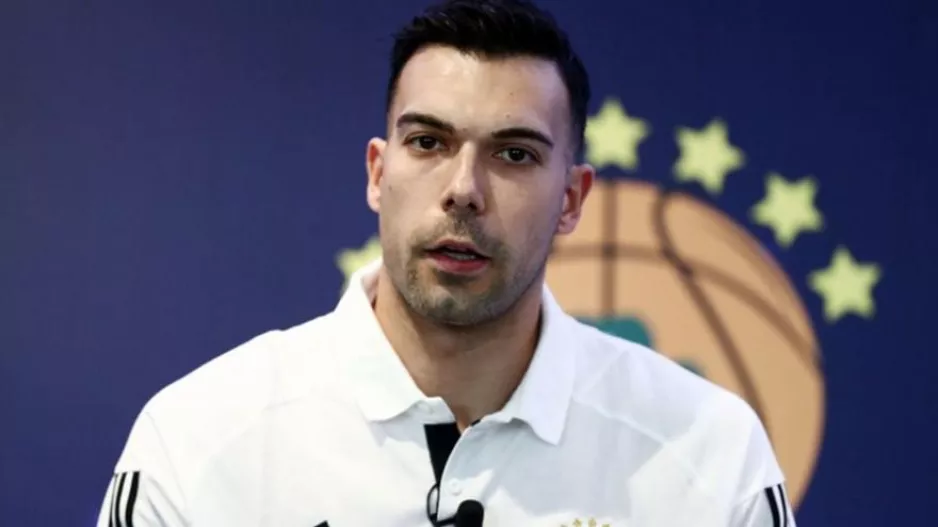 Σλούκας: «Σλούκας: Να... προσγειωθούμε για να πάρουμε και το πρωτάθλημα»