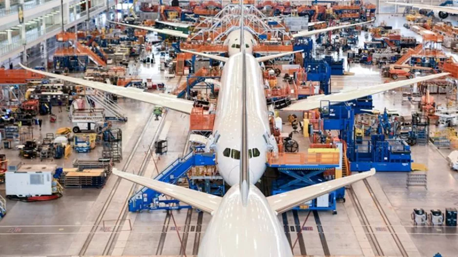 Boeing: Νέα καταγγελία για κενά ασφαλείας – «Με είπαν καρφί και με απέλυσαν»