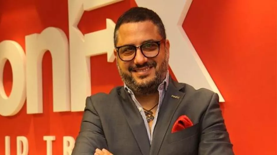 Εισφορά 10 χιλιάδες στην Ανόρθωση 