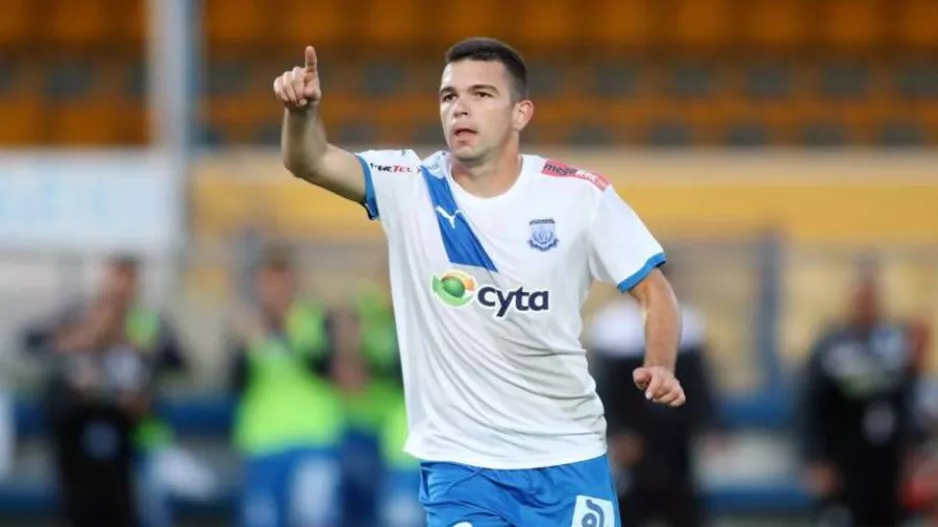 ΕΔΩ... Luka Stojanović