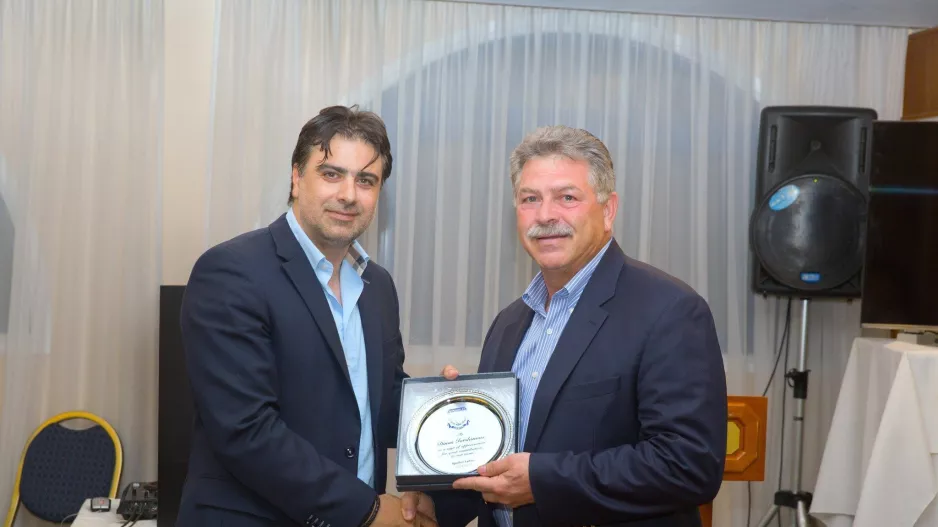 "Ο κύριος Ντίνος έχει γράψει την δική του ιστορία στην Apollon Ladies"
