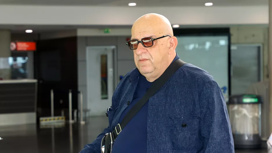 Δίπλα στην Εθνική