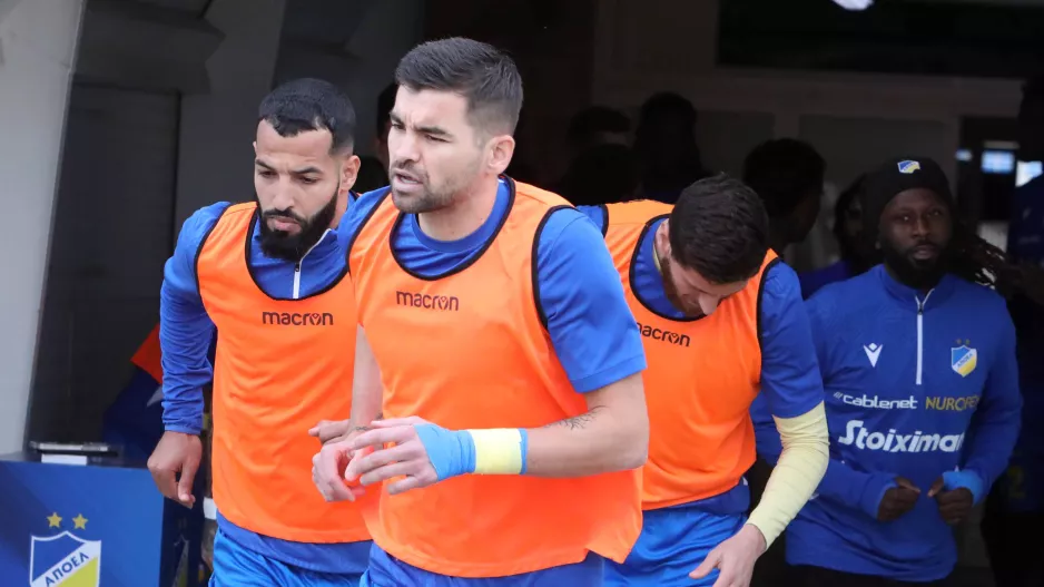 Αποφόρτιση ενός γεμάτου ρόστερ με κενές θέσεις 