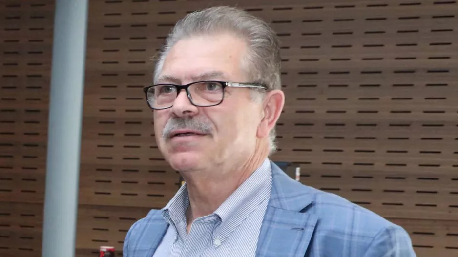 Πέθανε ο Ντίνος Ιορδάνου