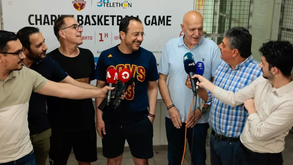 Σε φιλανθρωπικό αγώνα με τον ΠτΔ η ηγεσία του ΚΟΑ