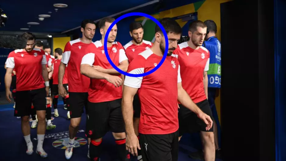 Βασικός... ξανά ο Ντβάλι!