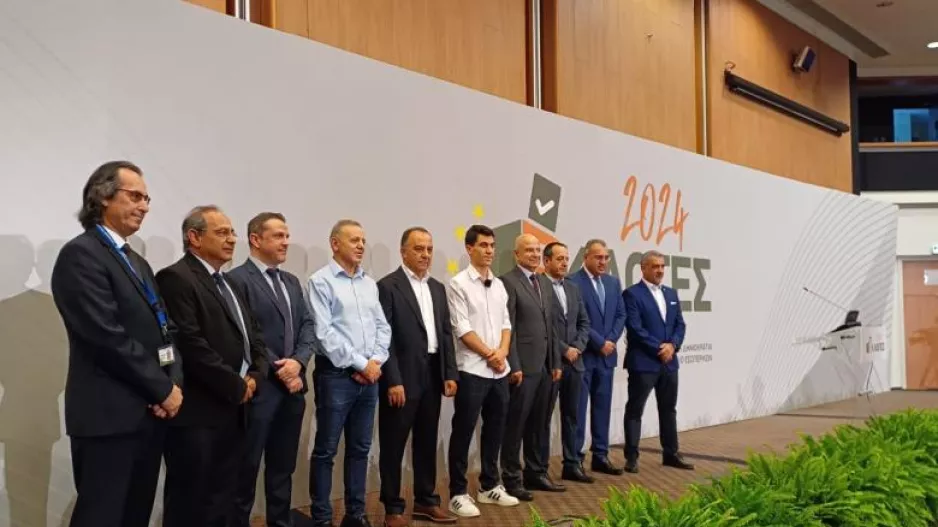 LIVE: Οι ανακηρύξεις Ευρωβουλευτών, Περιφερειαρχών & Δημάρχων (ΦΩΤΟΣ)