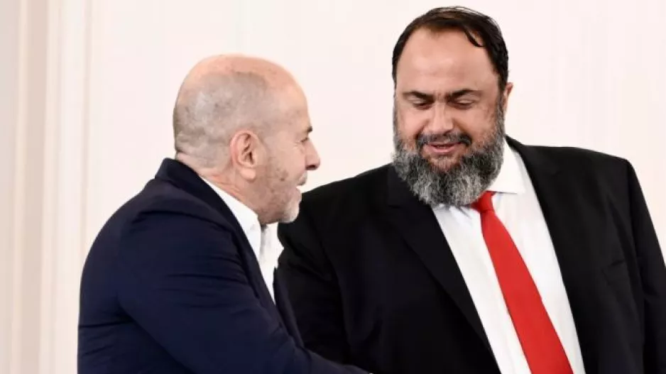 Ο Μαρινάκης σκέφτεται να θέσει υποψηφιότητα απέναντι στον Αλαφούζο
