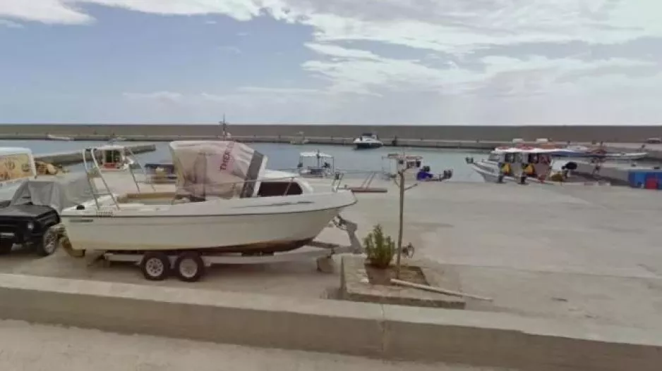 Τραγωδία στην Άρβη: Όλα έγιναν μέσα σε δέκα λεπτά, λέει η μητέρα του μικρού Νικόλα που πνίγηκε στη θάλασσα