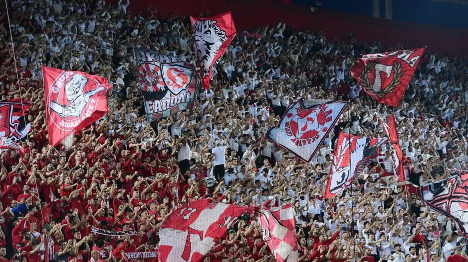 Ολυμπιακός: Ερυθρόλευκη τρέλα για τα διαρκείας, έγιναν 14.080 ανανεώσεις
