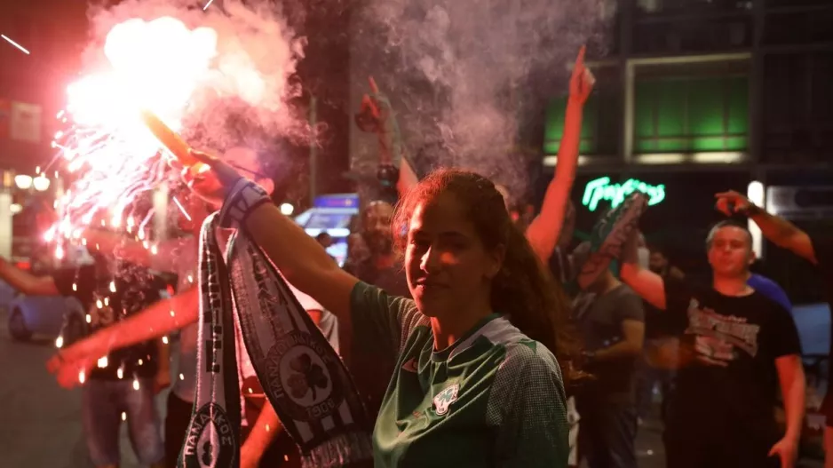 Κάηκε η Αθήνα για την επιστροφή των "πράσινων" στον θρόνο του ελληνικού μπάσκετ