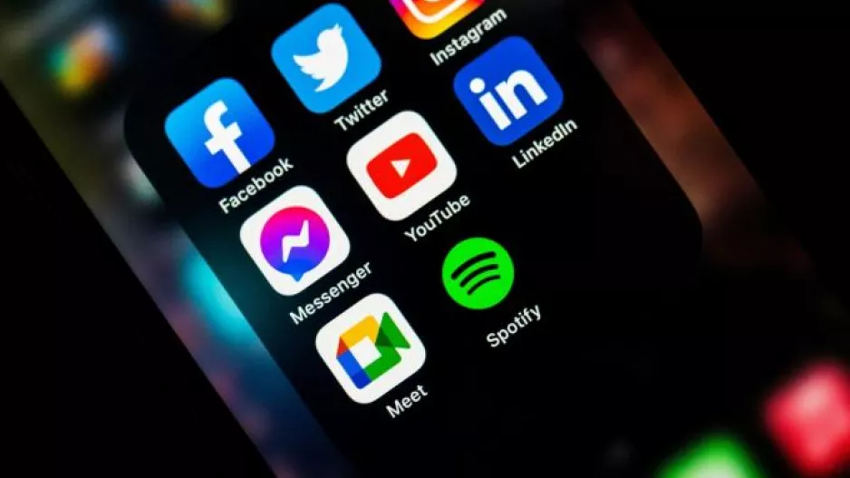 Προβλήματα στο Facebook, το Messenger και το Instagram
