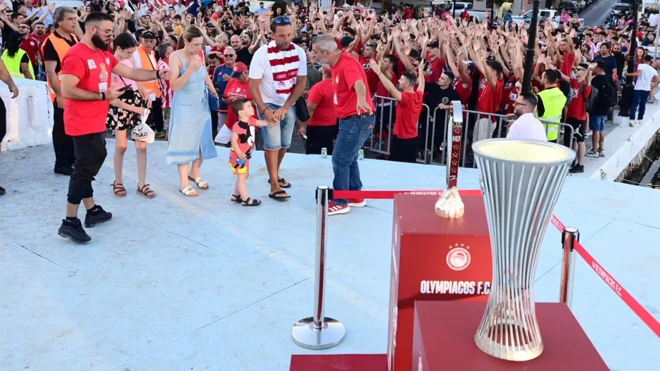 Ξεσηκωμός... για τα ευρωπαϊκά τρόπαια