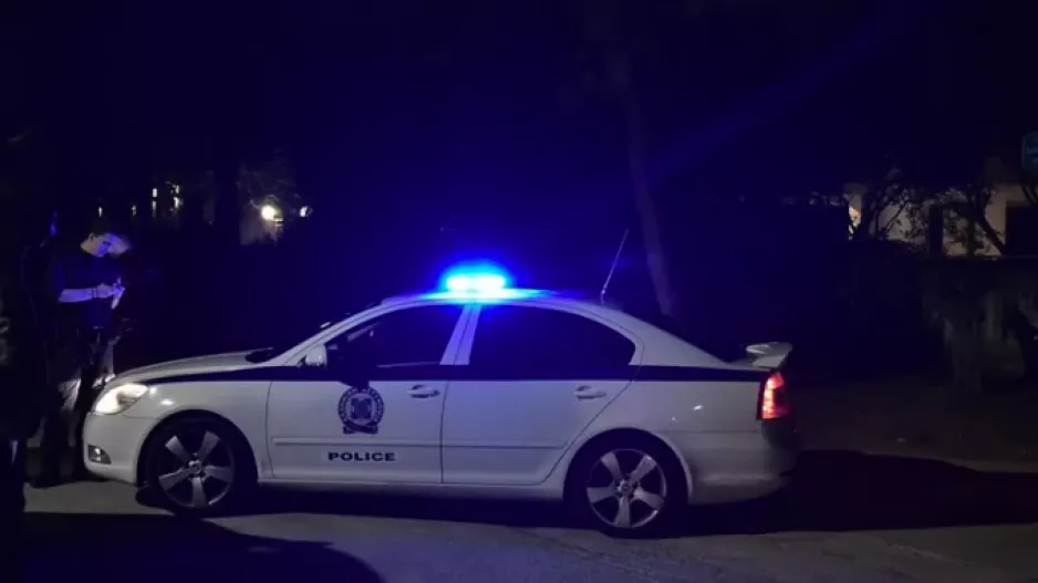 Οπαδικό επεισόδιο: Τρία άτομα επιτέθηκαν με σφυρί σε 21χρονο