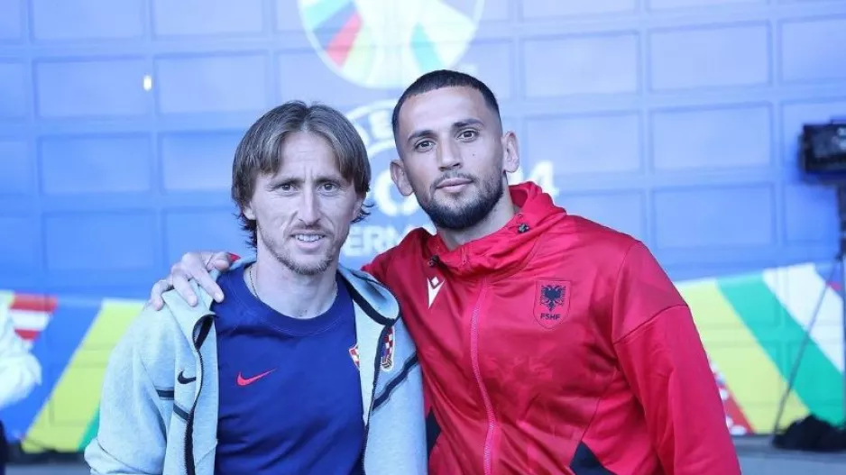 Modric/AEΛ