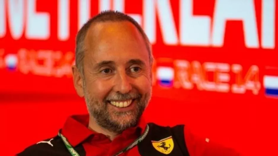 Από τη Ferrari στην Aston Martin