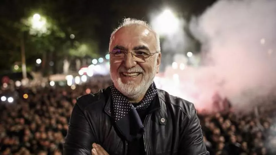 Ο Ιβάν Σαββίδης το πήρε πάνω του για Τσάλοβ