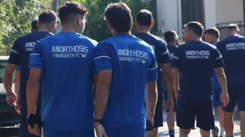 Ανόρθωση... για το πρώτο 
