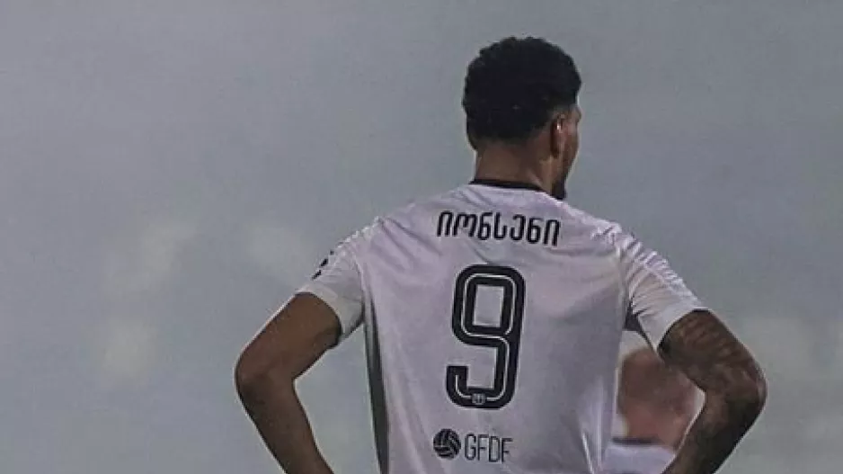 Ο... ψηλός με το "9"!