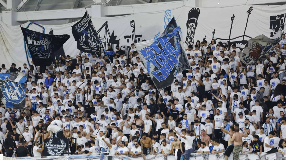 Απόλλων: Έφυγαν πέραν των 1000 διαρκείας
