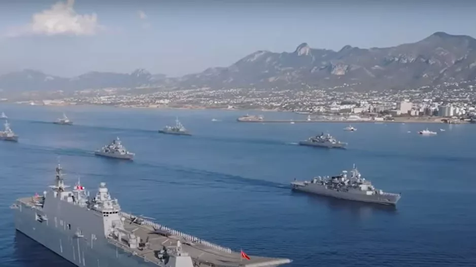 Γιγαντώνει ο Έλληνας