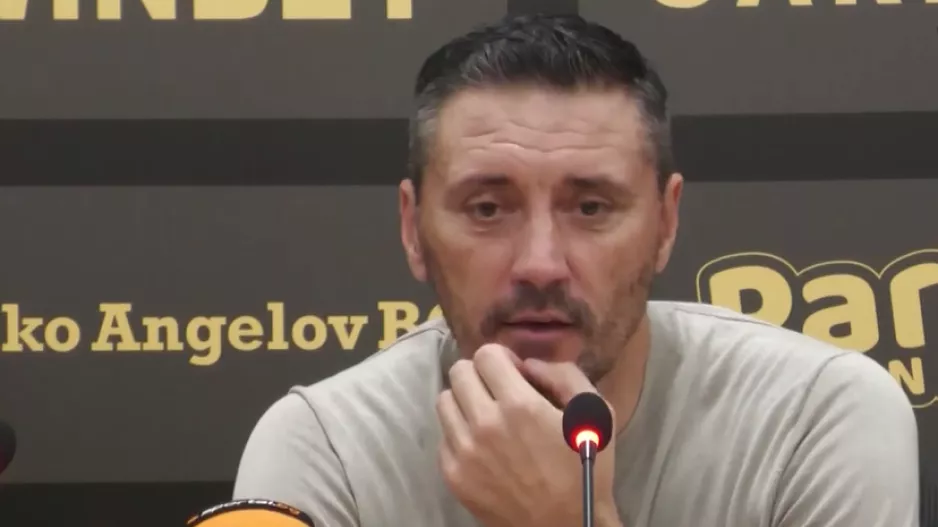 Κέρκεζ/ Σήκωσε… ασπίδα προστασίας στους παίκτες του