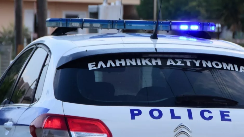 Ληστεία με λεία 175.000 ευρώ σε επιχείρηση με γήπεδα ποδοσφαίρου στον Άλιμο