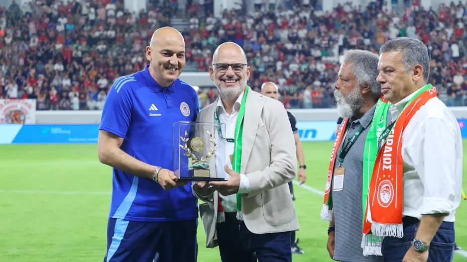 Ντάρκο Κοβάσεβιτς με Δήμαρχο