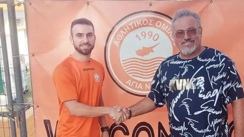 Στην Αγία Νάπα ο Παπαδόπουλος!