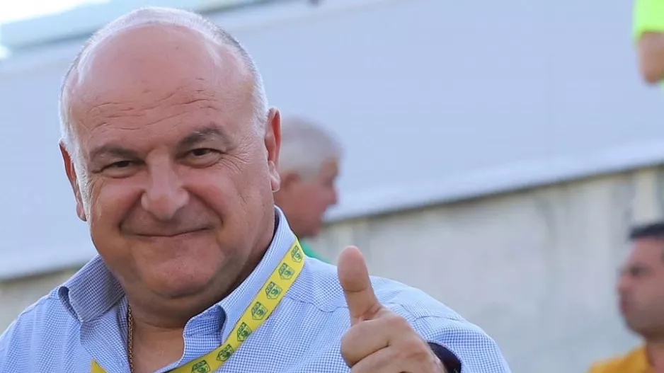 ΕΤΣΙ έγινε.../Καραπατάκης