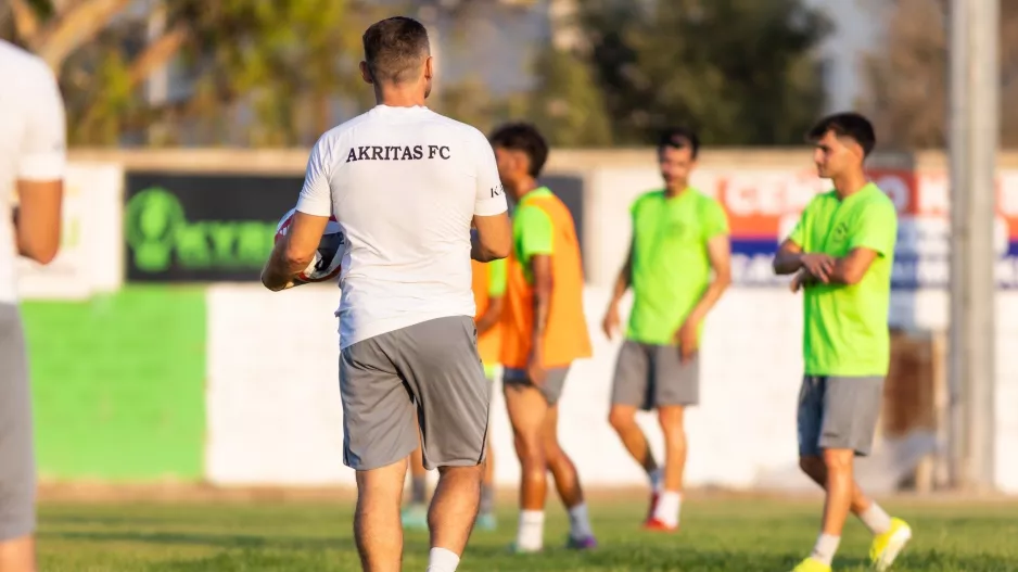 Δύσκολή η πρεμιέρα